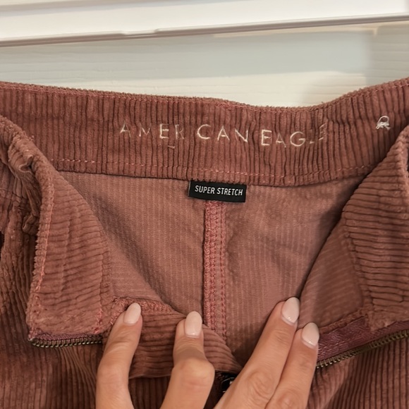 American Eagle Mauve Skirt - Picture 3 of 4